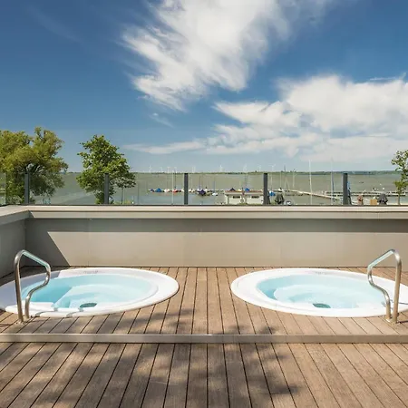 Дом отдыха Lovely In Lembruch-duemmer With Sauna Лембрух